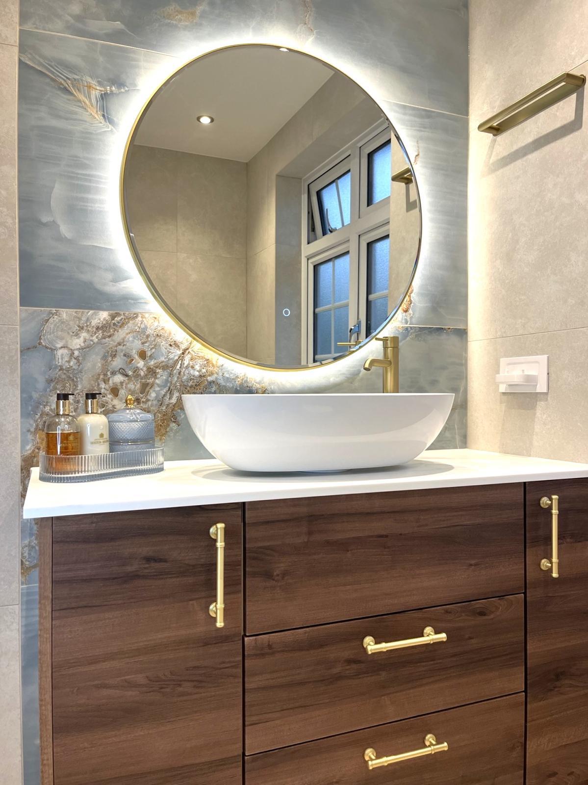 Modern Bathroom Fitted in Beckenham BR3